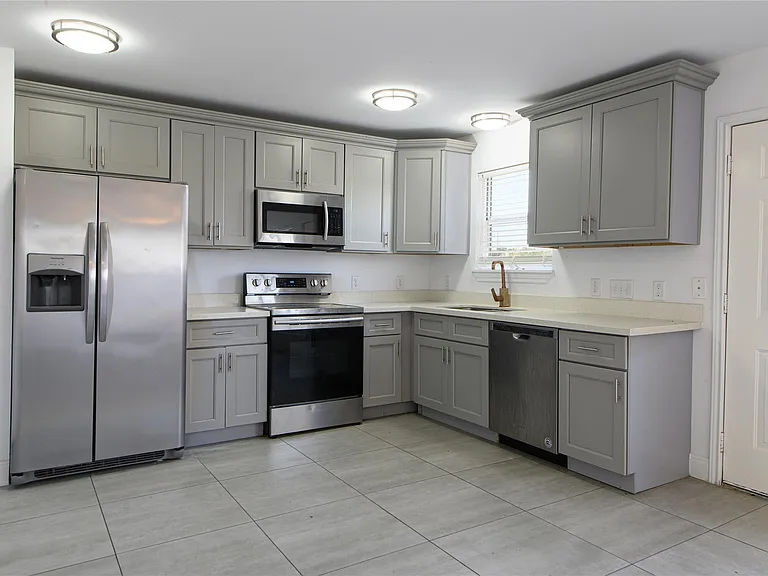 12403 Urban Dale Ct — Photo 5