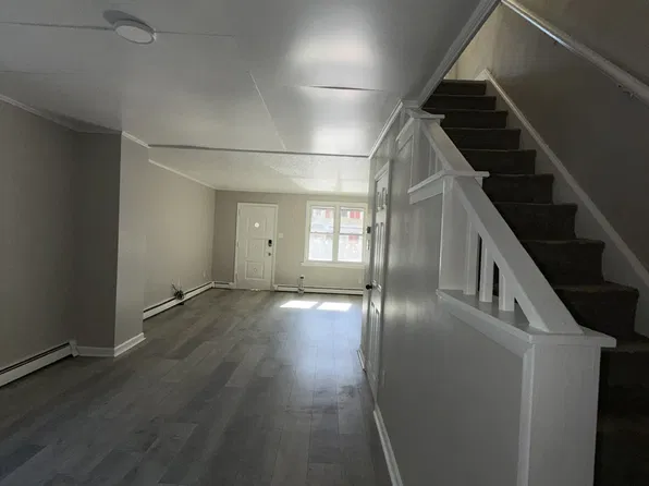 15 Walnut St, Pottstown, PA 19464