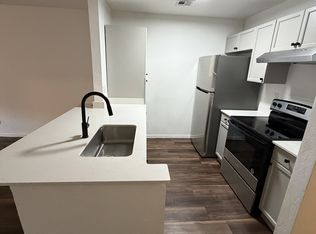 228 W Roger Rd UNIT 3, Tucson, AZ 85705