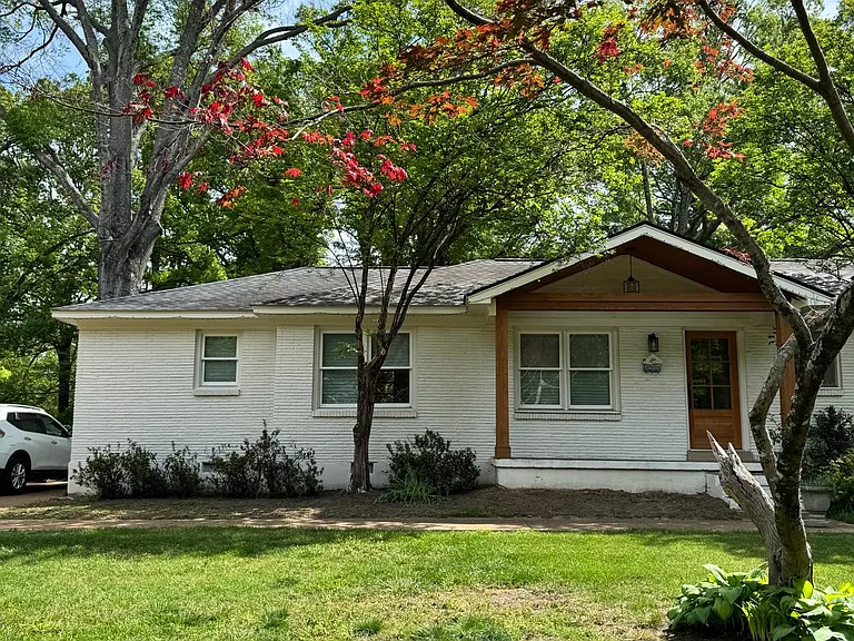 4342 Hilldale Ave — Photo 1