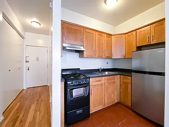 Rented by City Connections Realty