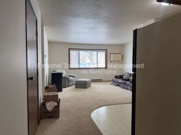 1310 34th Ave S #102, Moorhead, MN 56560