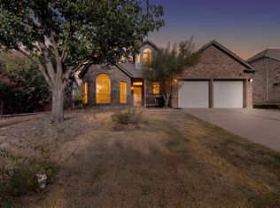 1756 Hidden Brook Dr, Grand Prairie, TX 75050