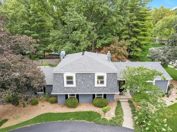 7215 Dean Rd, Indianapolis, IN 46240