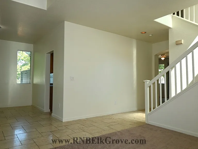 2821 Babson Dr — Photo 3