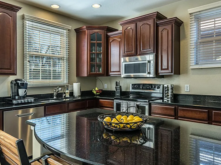 1628 E Canyon Creek Dr — Photo 22