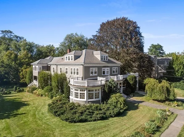 19 Slocum Rd, Lexington, MA 02421