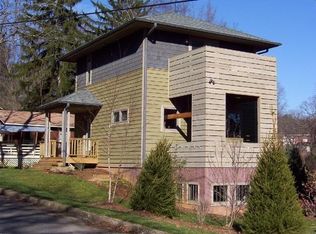 151 Chatham Rd #A, Asheville, NC 28804