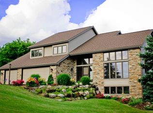 4730 Enchanted Valley Rd, Middleton, WI 53562