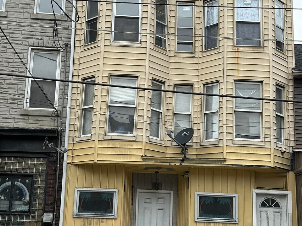 1st image of 18 Mauch Chunk St