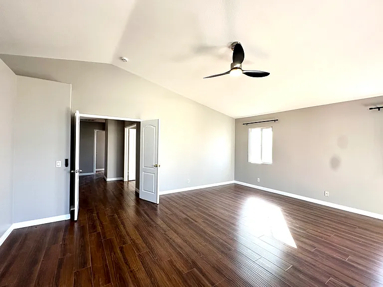 1436 Orange Tree Ln — Photo 20