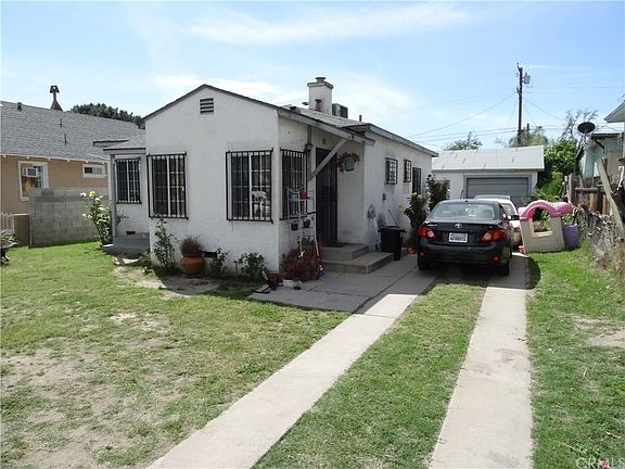 2nd image of 1071 W Belleview St