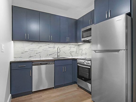 5th image of 221 S 4th St #3R