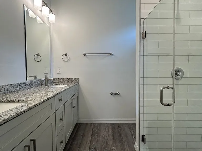 850 SE 8th St — Photo 14