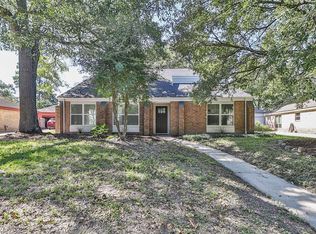 3915 Hidden Glen Dr, Humble, TX 77339