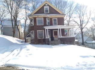 7 Brooks St, Augusta, ME 04330