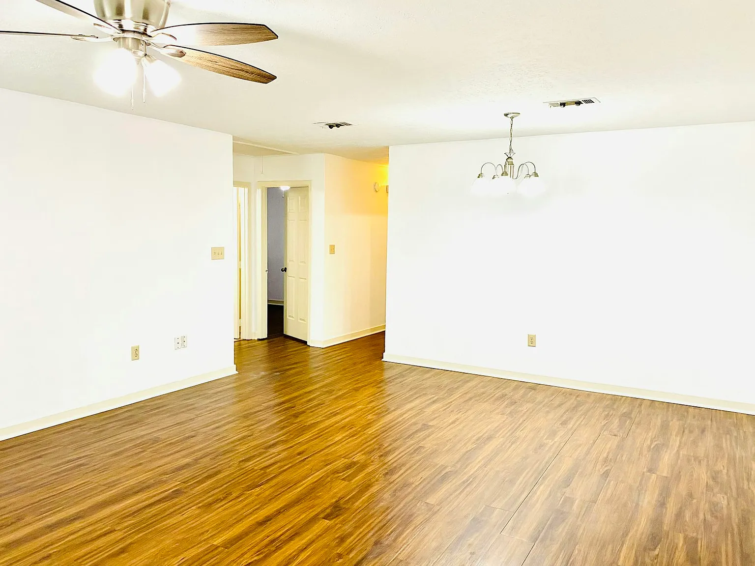 117 Bent Creek Cir N, Unit B — Photo 3