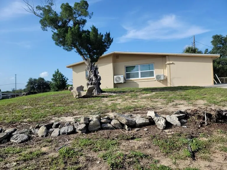 1700 Chaucer Rd — Photo 6