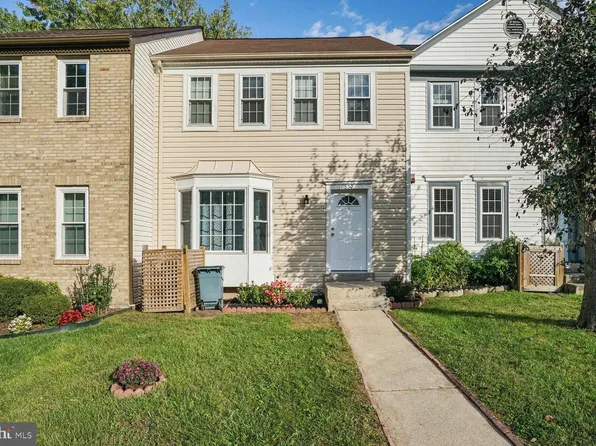 11830 Critton Cir, Woodbridge, VA 22192