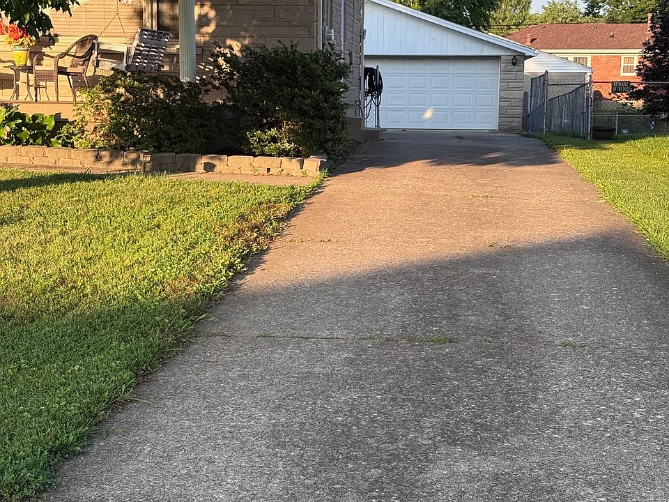 1st image of 6613 Astral Dr
