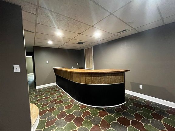 5th image of 8691 Russellville Rd