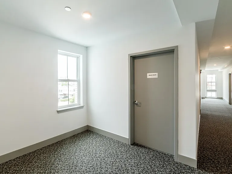 1201 W Girard Ave — Photo 66