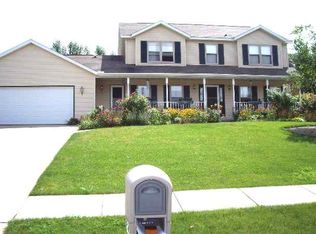 959 N Mesa Dr, Freeport, IL 61032