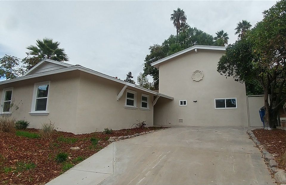 2nd image of 835 Halecrest Dr