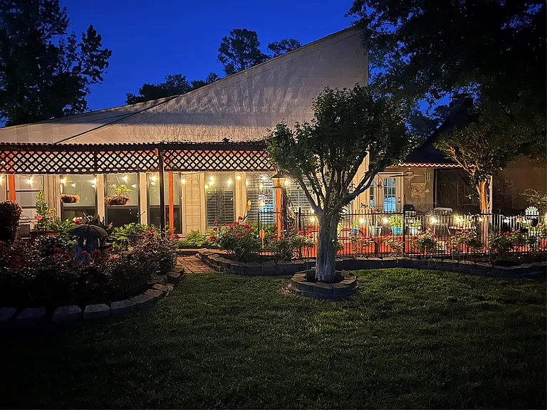 728 Hogan Dr — Photo 10