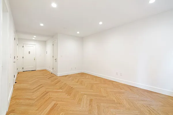 Rented by Akelius Real Estate Management | media 12