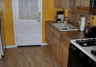 5th image of 716 Alvarado Dr SE