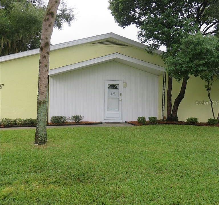 1st image of 639 Fairways Cir #A