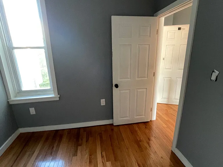 1553 S Bailey St — Photo 7
