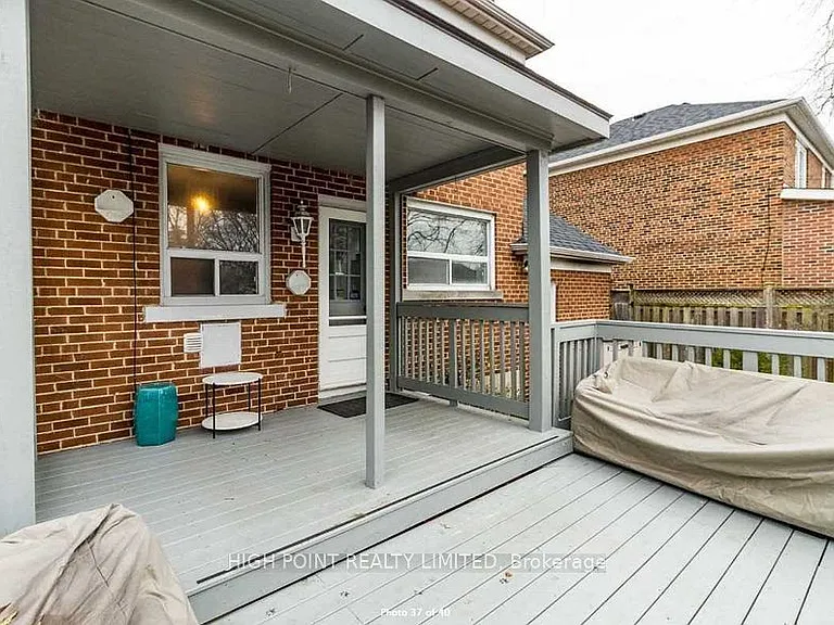 1090 Kipling Ave — Photo 13