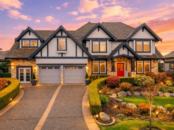 15963 Devonshire Dr, Surrey, BC V3Z 0M2