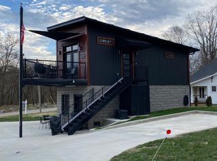 413 Riverside Dr, Columbia, TN 38401