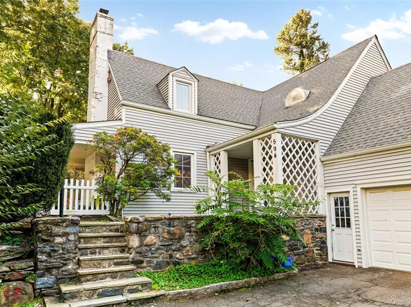 594 Fort Hill Road, Scarsdale, NY 10583