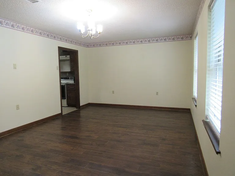 13501 Lower Steel Bend Rd — Photo 19