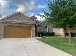 132 Bobbin Cv, Kyle, TX 78640