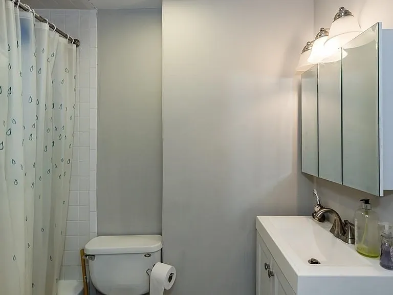 43 Park Vale Ave #8 — Photo 8