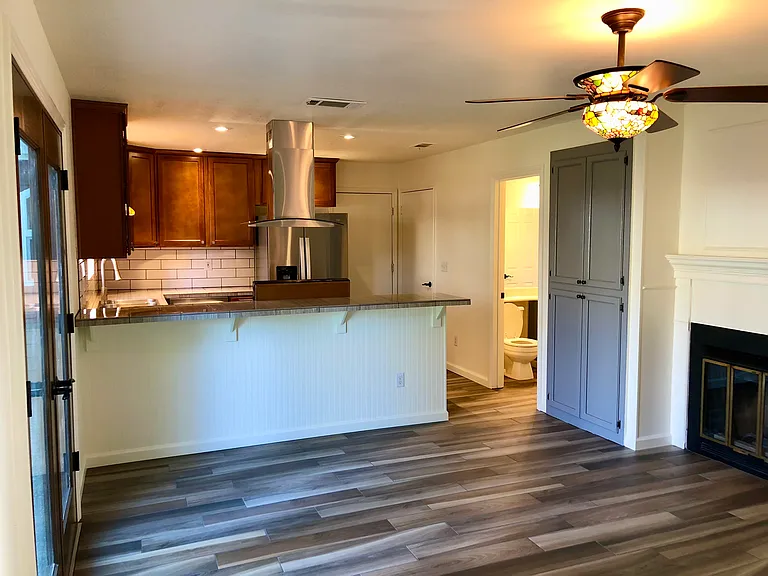 761 Rockport Ct — Photo 8