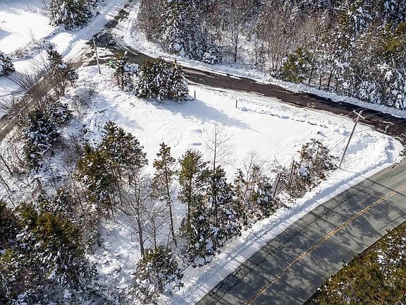 2nd image of Montague Rd