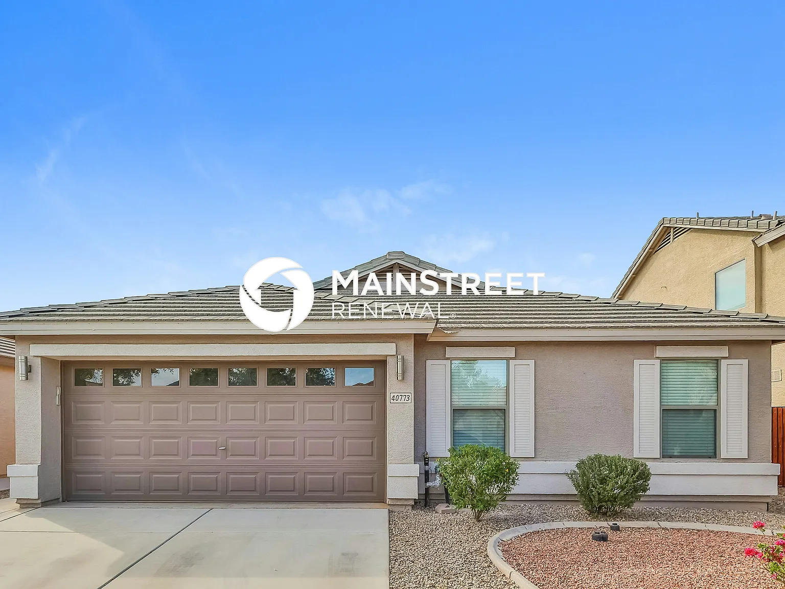 40773 W Sanders Way — Photo 1