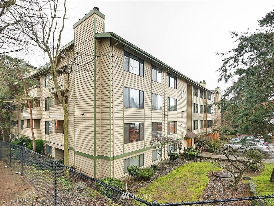 1st image of 9512 1st Ave NE APT 104