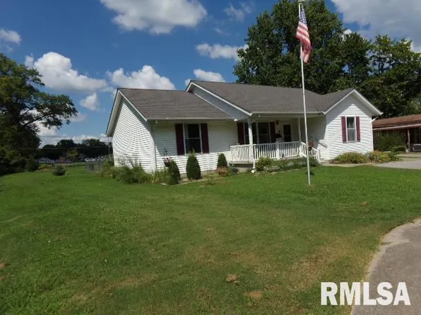 628 W Lincoln St, Harrisburg, IL 62946