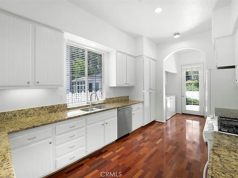 80 Winslow Ln — Photo 11