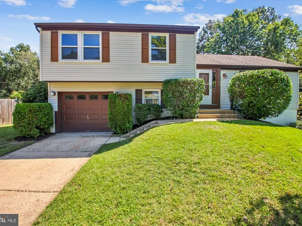 8344 Dubbs Dr, Severn, MD 21144