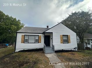 209 N Maple St, Excelsior Springs, MO 64024