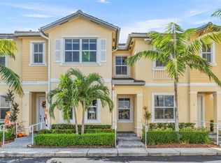 Fiji, Homestead, FL 33033