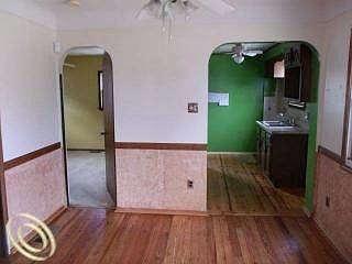 4th image of 1528 New York Ave